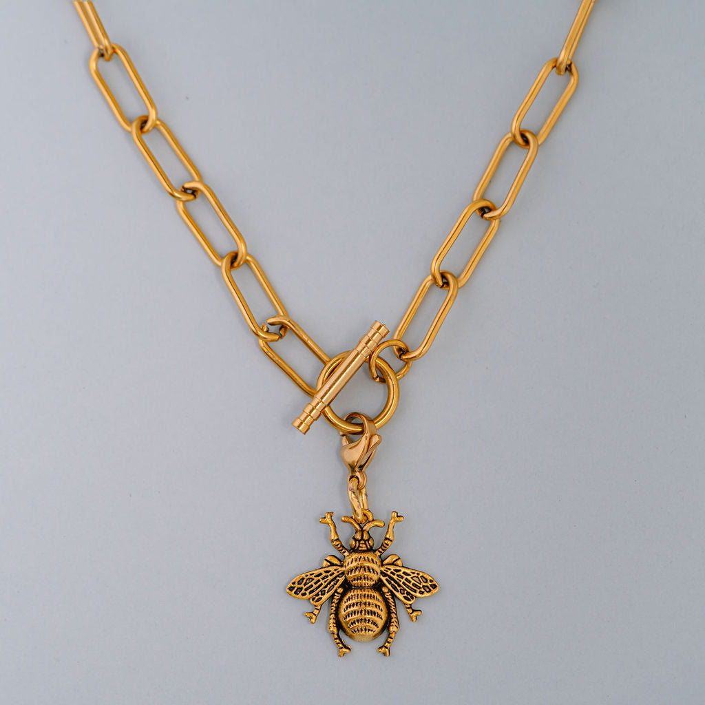 Large paper clip choker with OT shaped clasp and removable bee charm