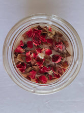 Load image into Gallery viewer, Gypsie Rose Candle - Bulgarian Rose &amp; Neroli
